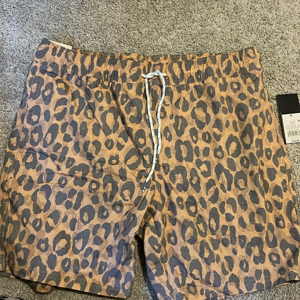 Men’s swim trunks